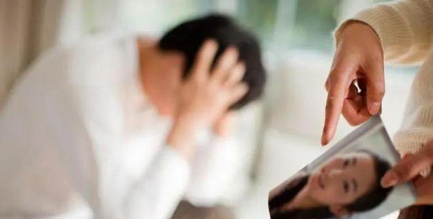 夫妻冲突怎么解决？（学会有效沟通，提高情商，化解矛盾）