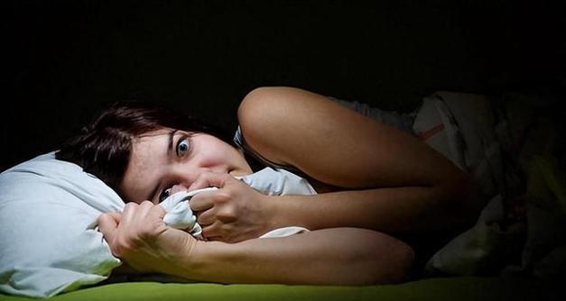 父母反对男友如何解决（处理家庭矛盾，实现爱情自由）