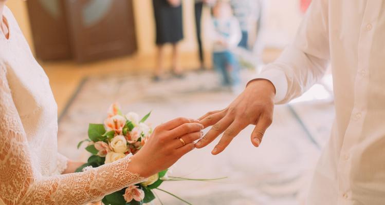 当婚姻生活变得不如意，该如何处理？（掌握这5个方法，让婚姻重新恢复美好）