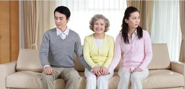 揭开小气公婆的真面目（一位年轻媳妇的苦恼与发现）