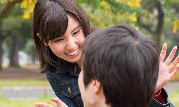 16岁女孩谈恋爱了，家长该怎么办？（引导孩子健康恋爱，家长须知）