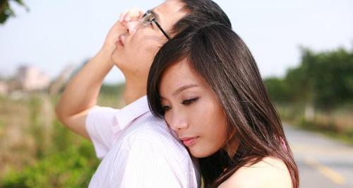 让女人抓狂的婚姻男人行为（掌握关键，让婚姻幸福美满）