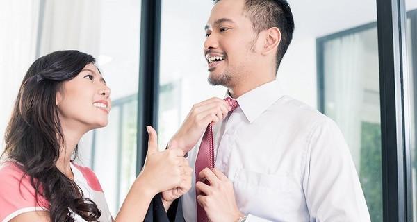 如何挽回老婆主动分床男人的想法？（用爱和关心重新赢回老婆的心（）