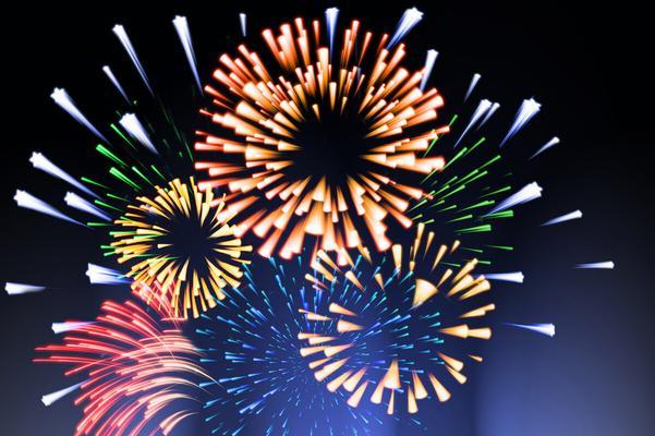 浪漫情侣跨年约会攻略（15个细节让你们的跨年之夜更加浪漫）